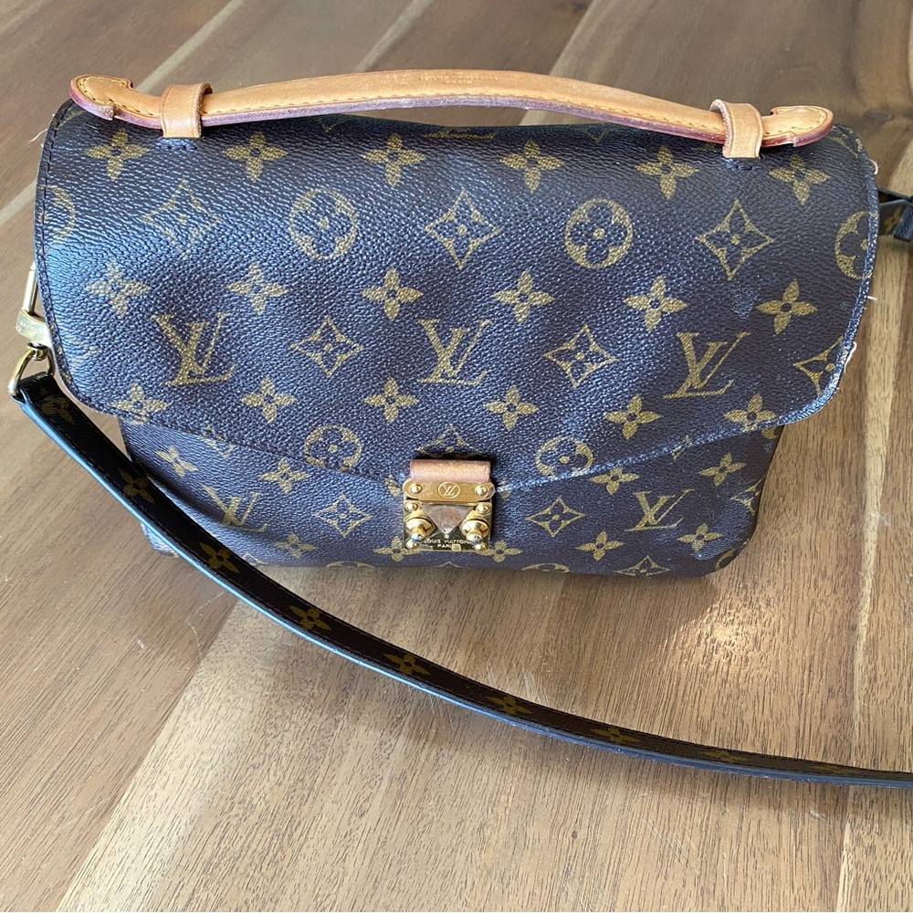Louis Vuitton Classic Monogram Crossbody Bag